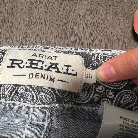 Ariat Mid Rise Boot Jeans - Picture 2 of 4